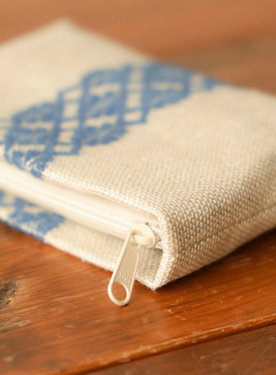 【Exclusive】Hirosaki Kogin Lab / Botanically Dyed Kogin Pouch