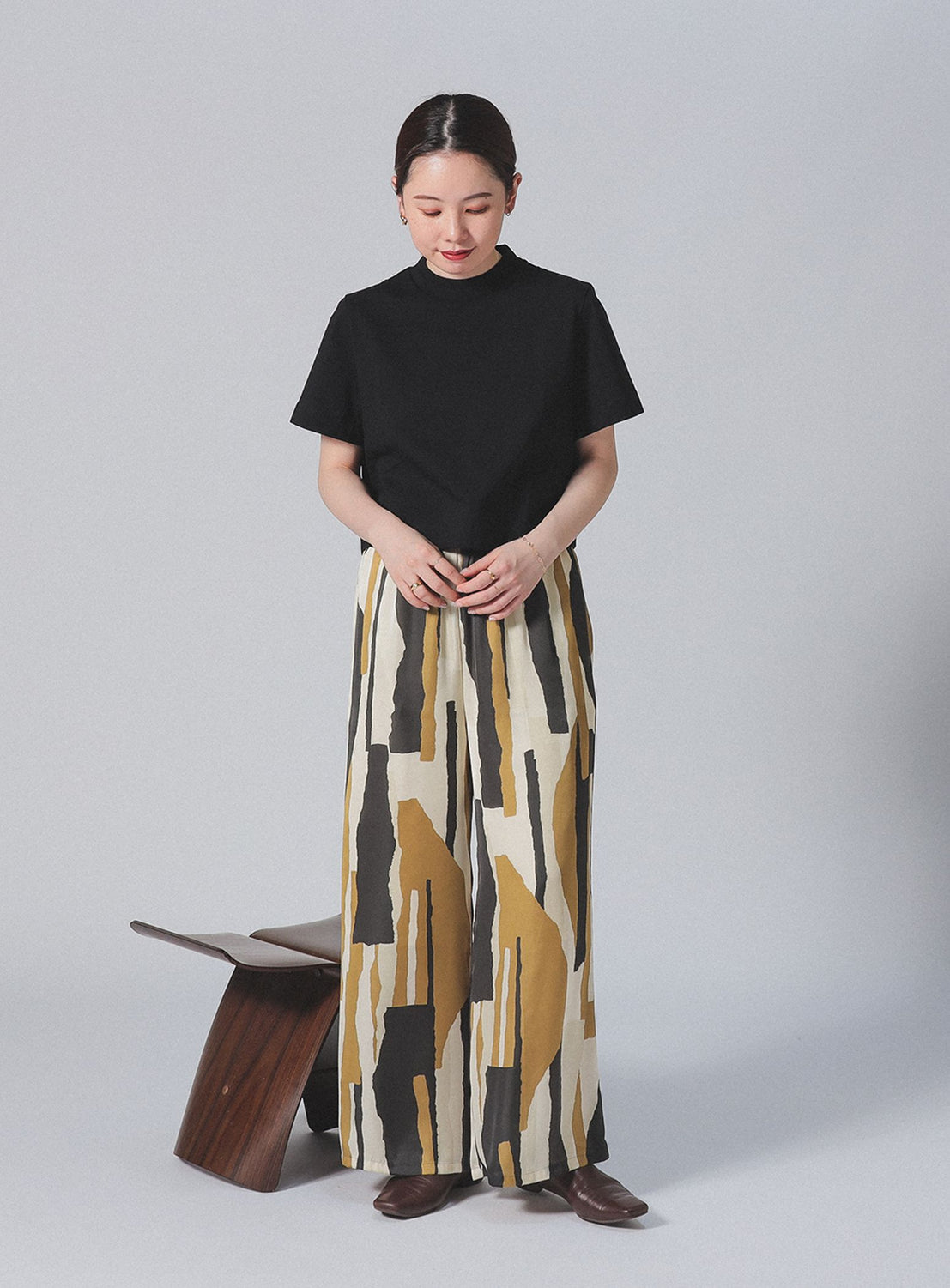 Mock Neck Cropped T-Shirt