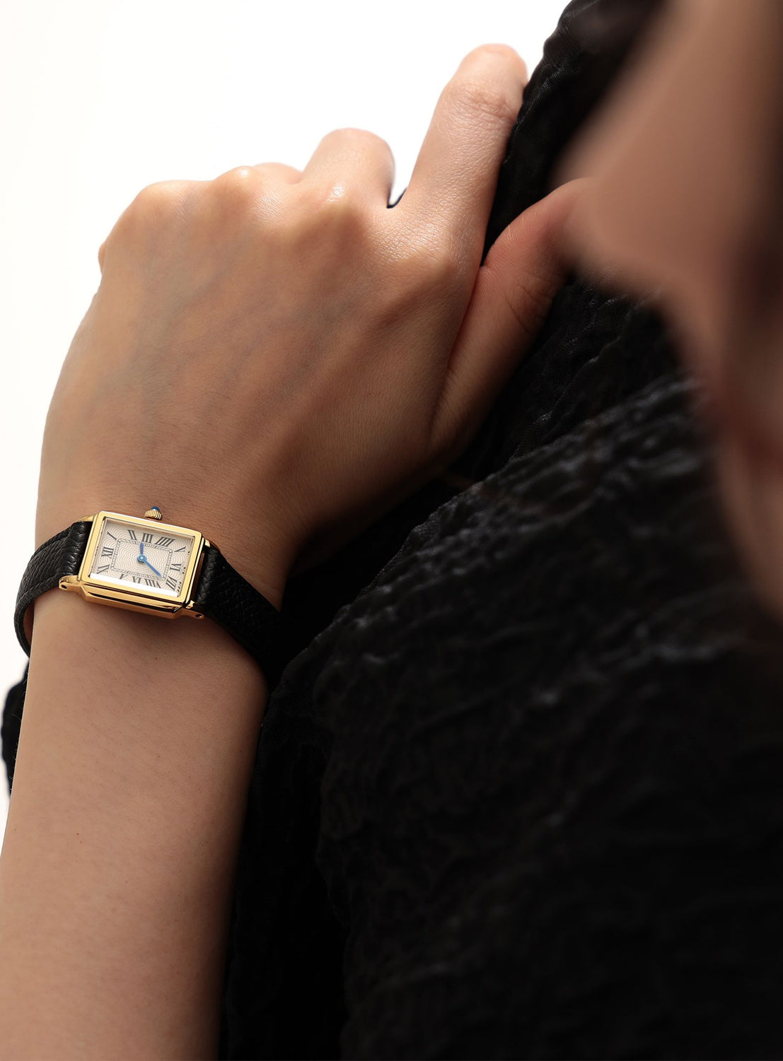 D-Buckle Leather Watch