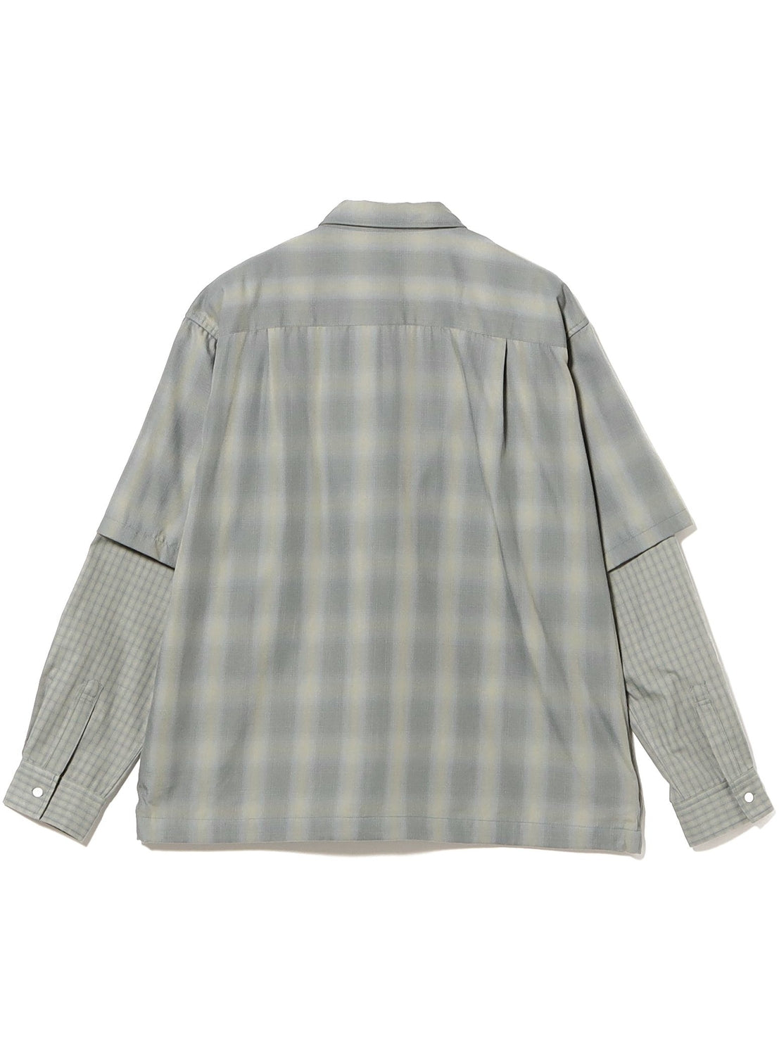 เสื้อเชิ้ตลายตารางแบบเลเยอร์