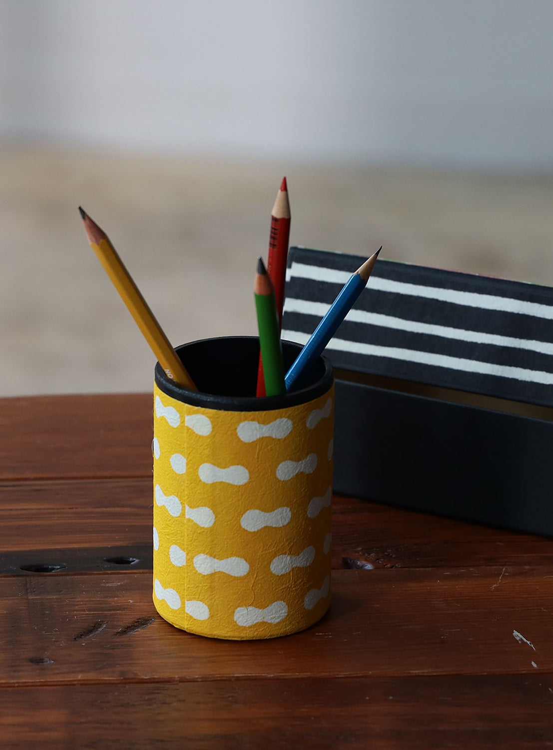 Keijusha / Paper Pen Stand (Small)