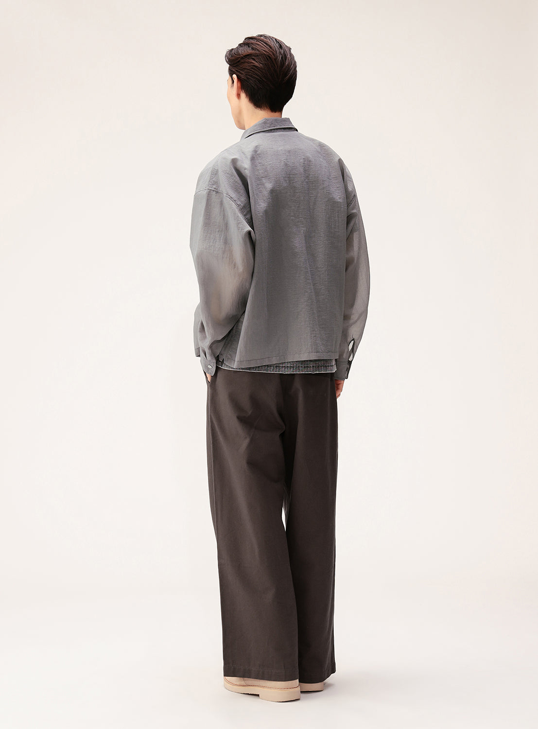 Lightweight Sheer Wide Short Coach Shirt