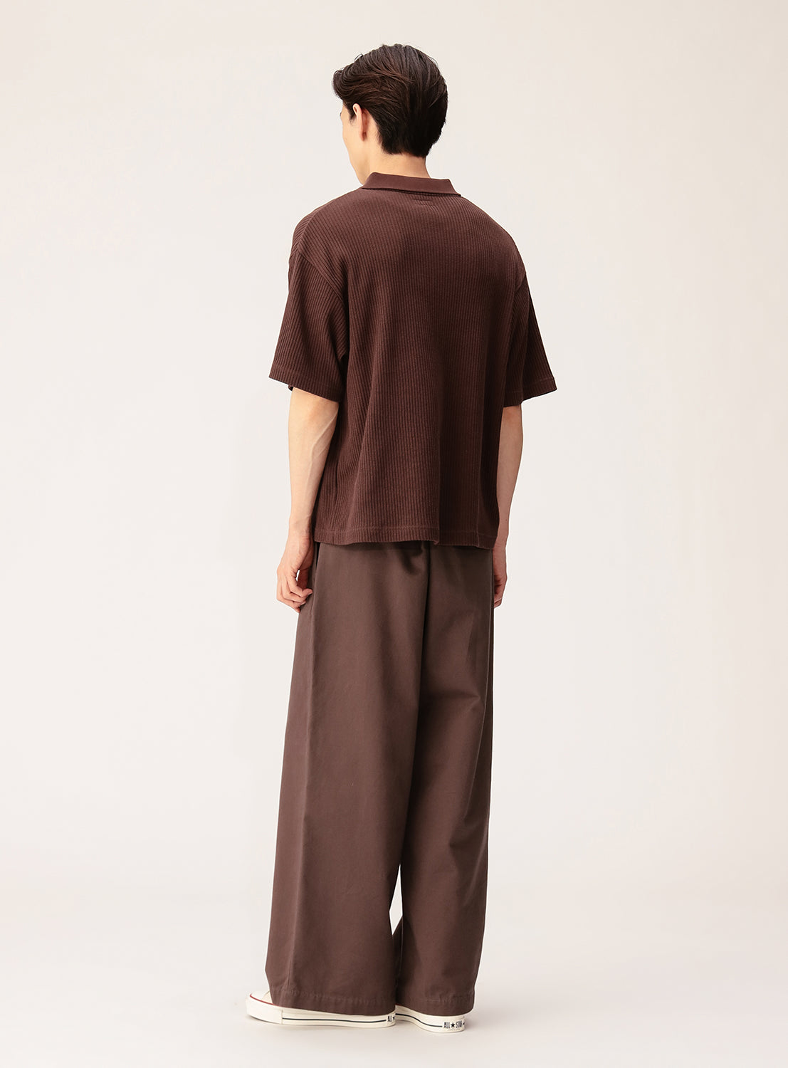 เสื้อโปโลแขนสั้นผ้าริบทรงครอป