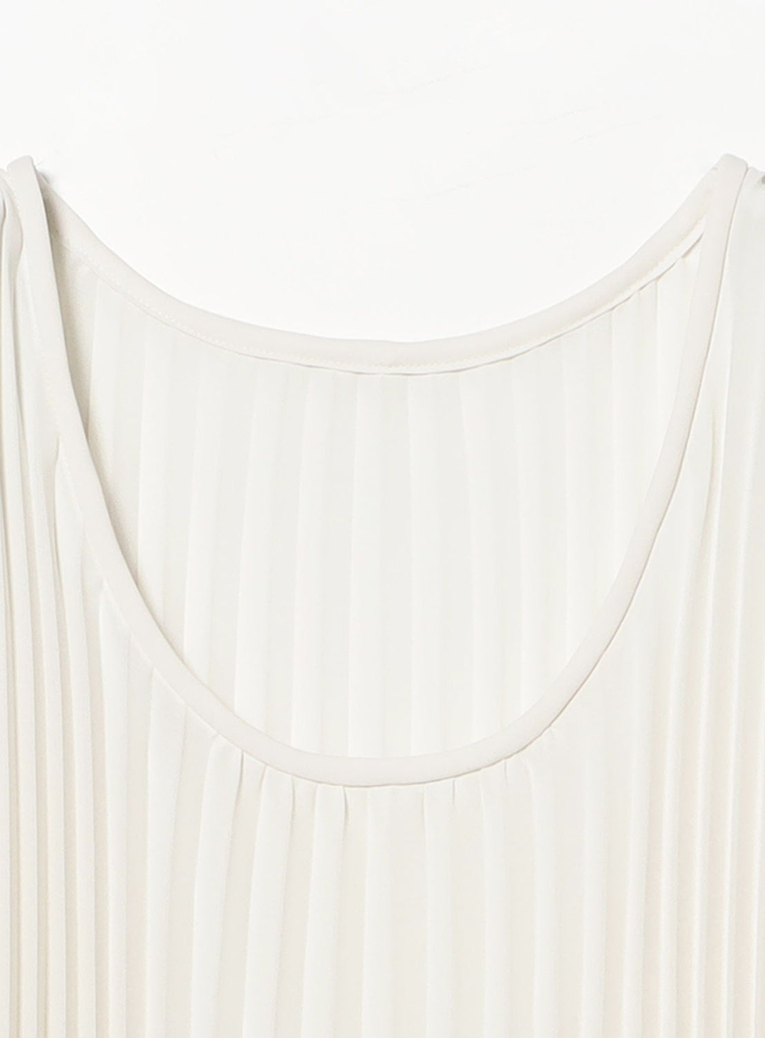 Pleated Sleeveless Top