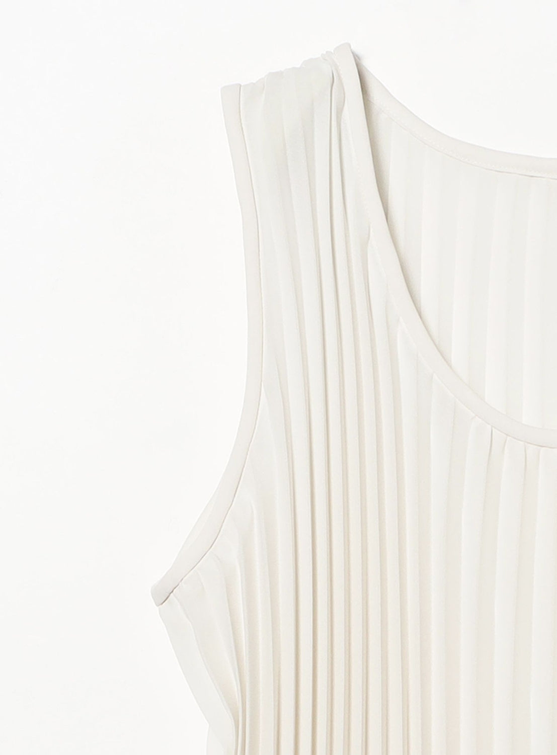 Pleated Sleeveless Top