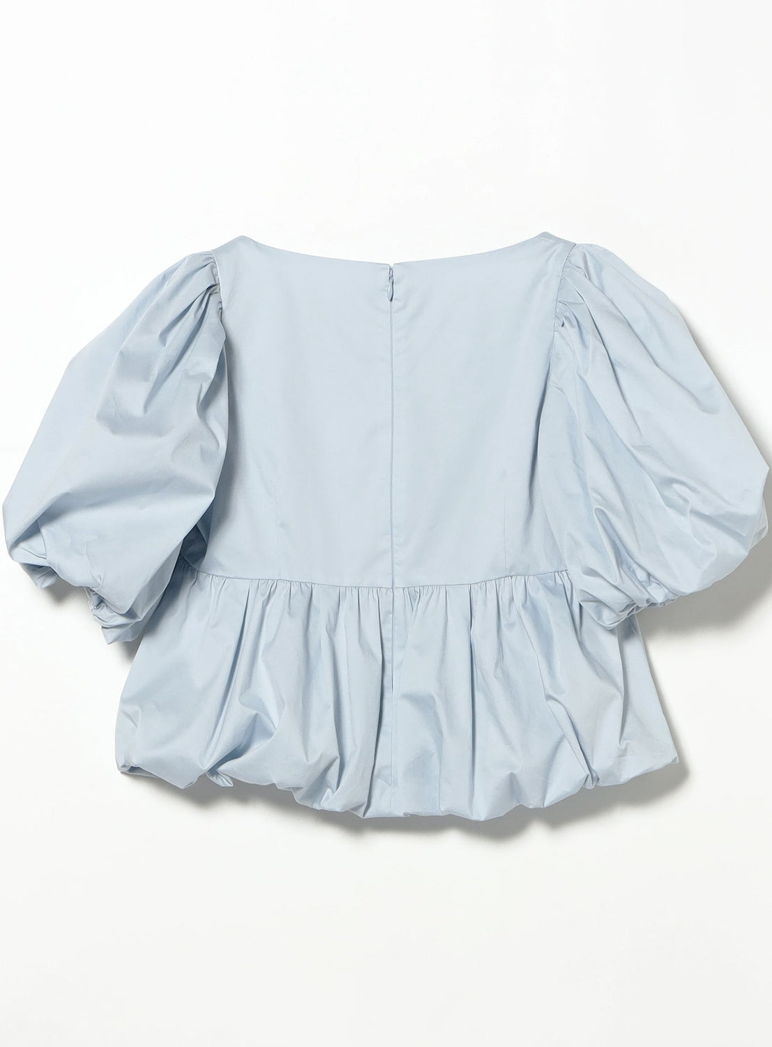 BEAMS SALON / เสื้อเบลาส์แขนพอง Romance
