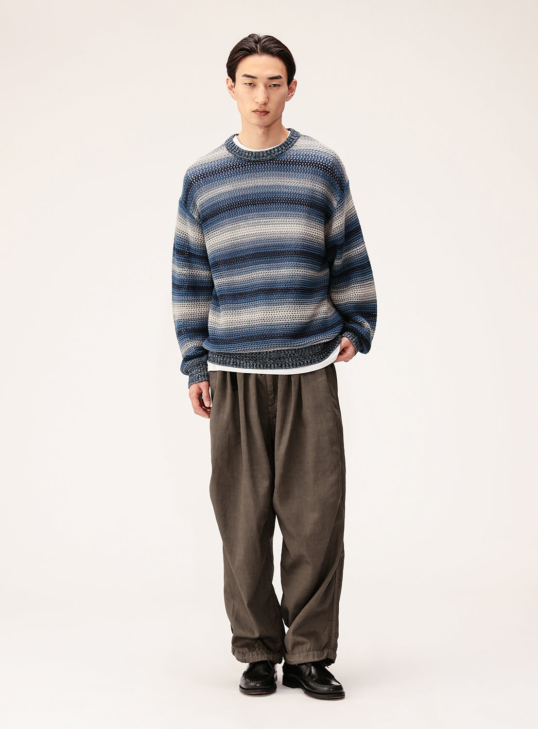 Mesh Border Crew Neck