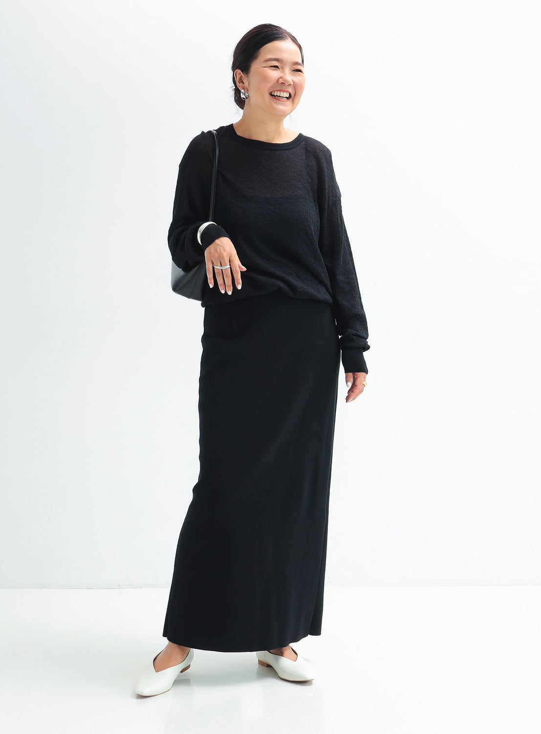 Simple Tight Knit Skirt .M