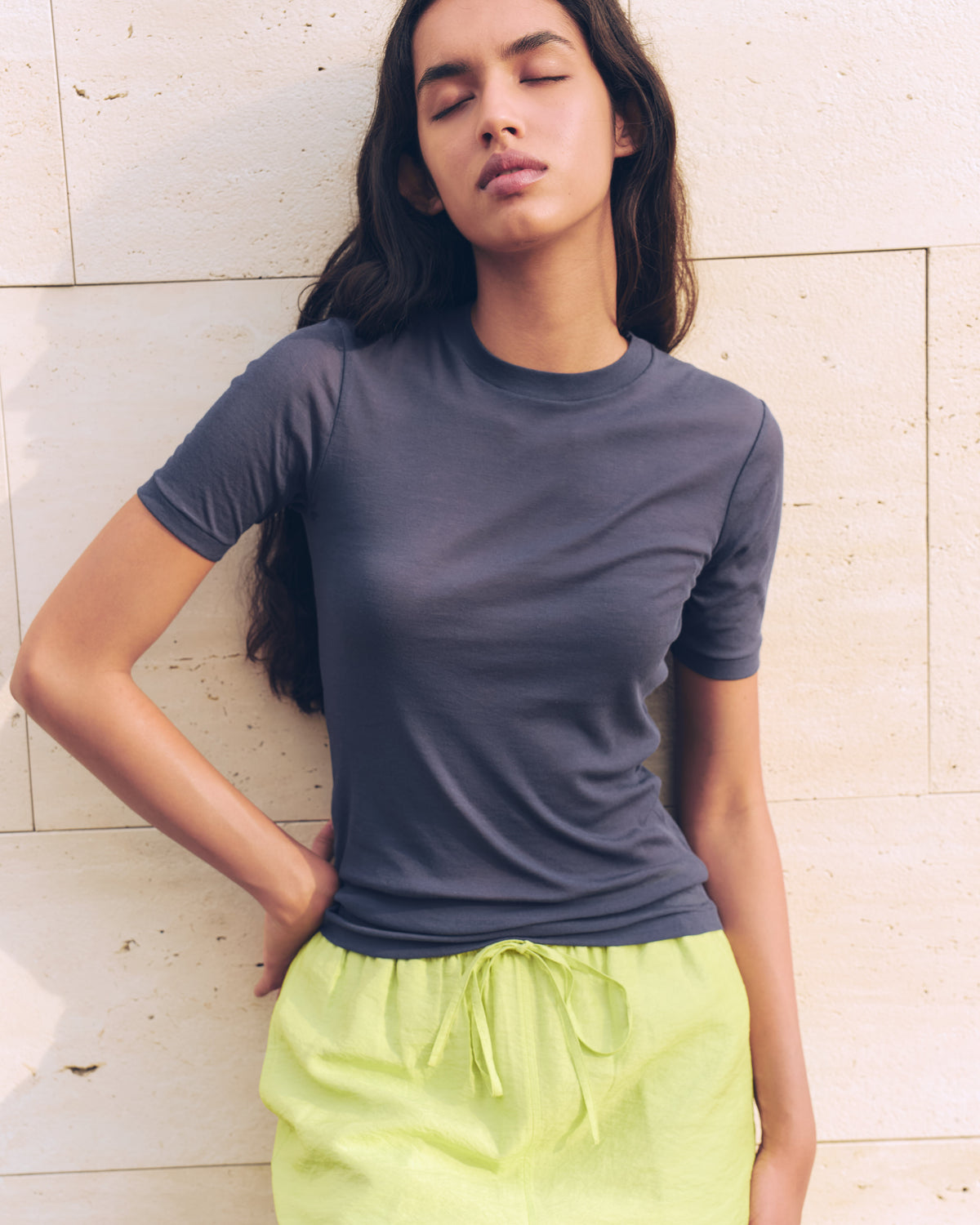 AK+1 / เสื้อยืดซีทรู