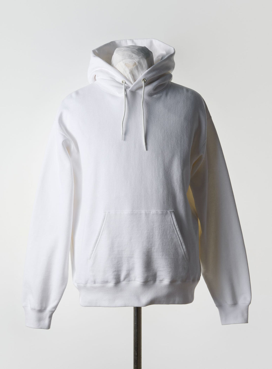 เสื้อฮู้ดสเวตเชิ้ต B.SUVIN TURI ทรงรีแล็กซ์ฟิต พร้อมกระเป๋าซ่อน
