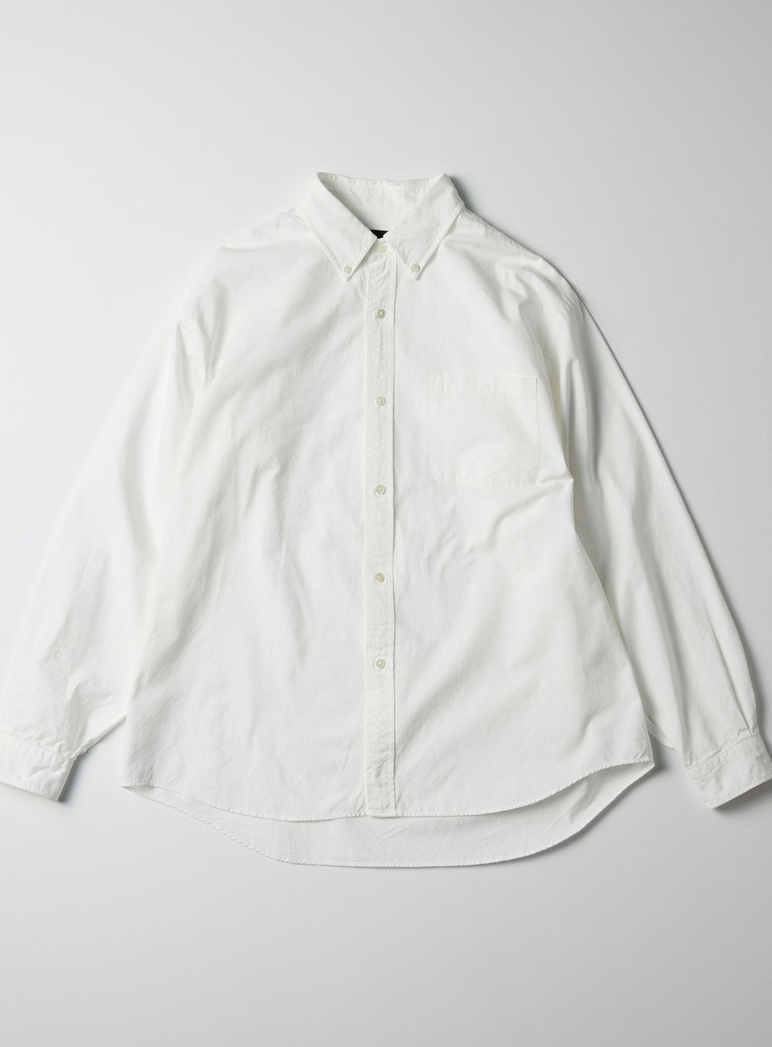 the A / Suvin Cotton Oxford B.D. Shirt