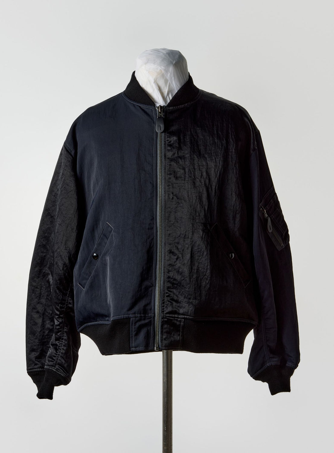 B.D/F CRAZY MA-1