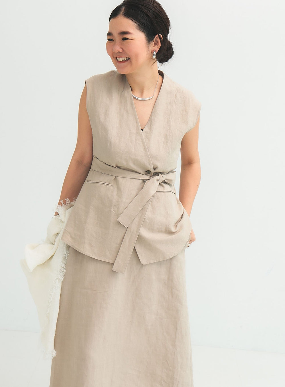 Linen Wrap Vest Blouse .M