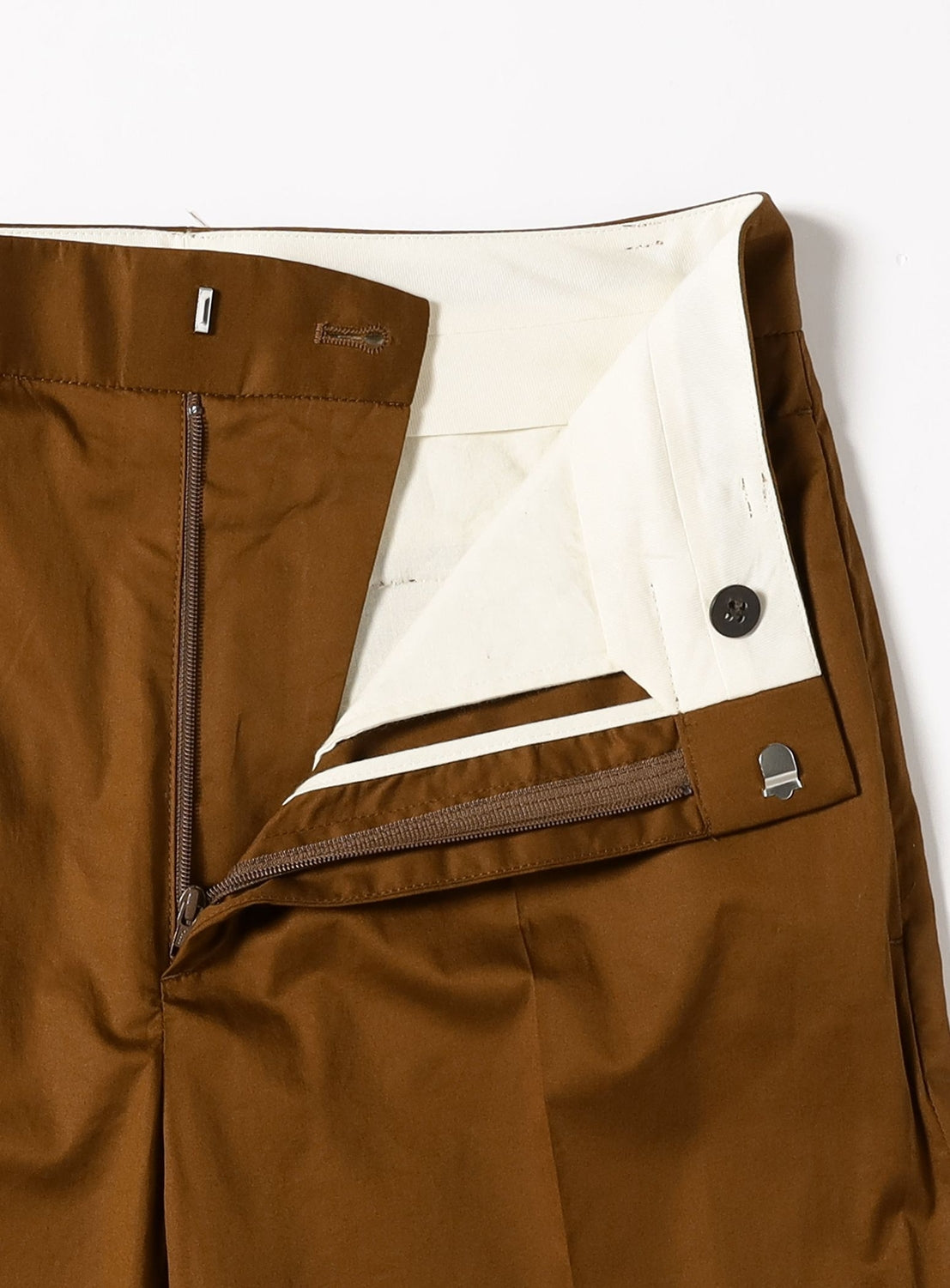 AK+1 / Cotton Stretch Pants