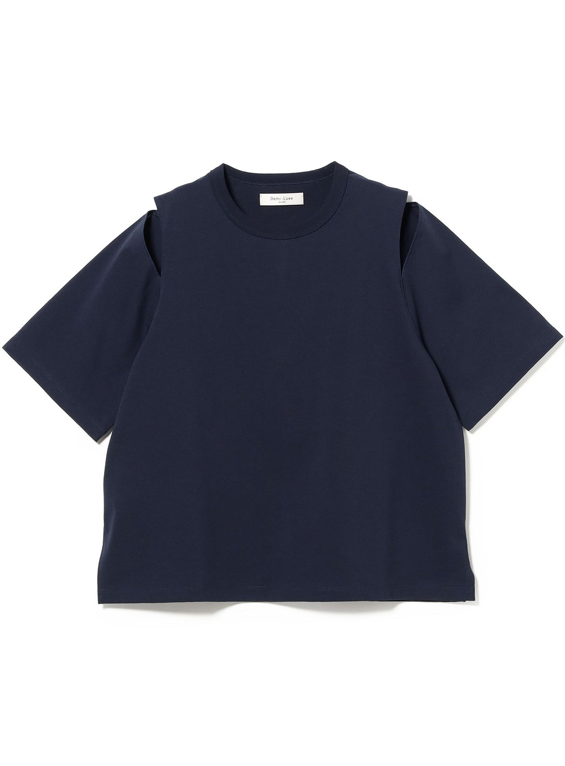เสื้อยืดดีไซน์ผ่าไหล่