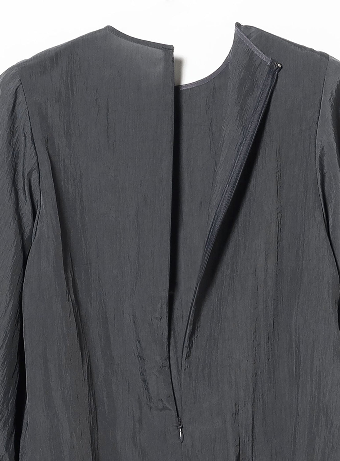 AK+1 / Crew Neck Ribbed Blouse