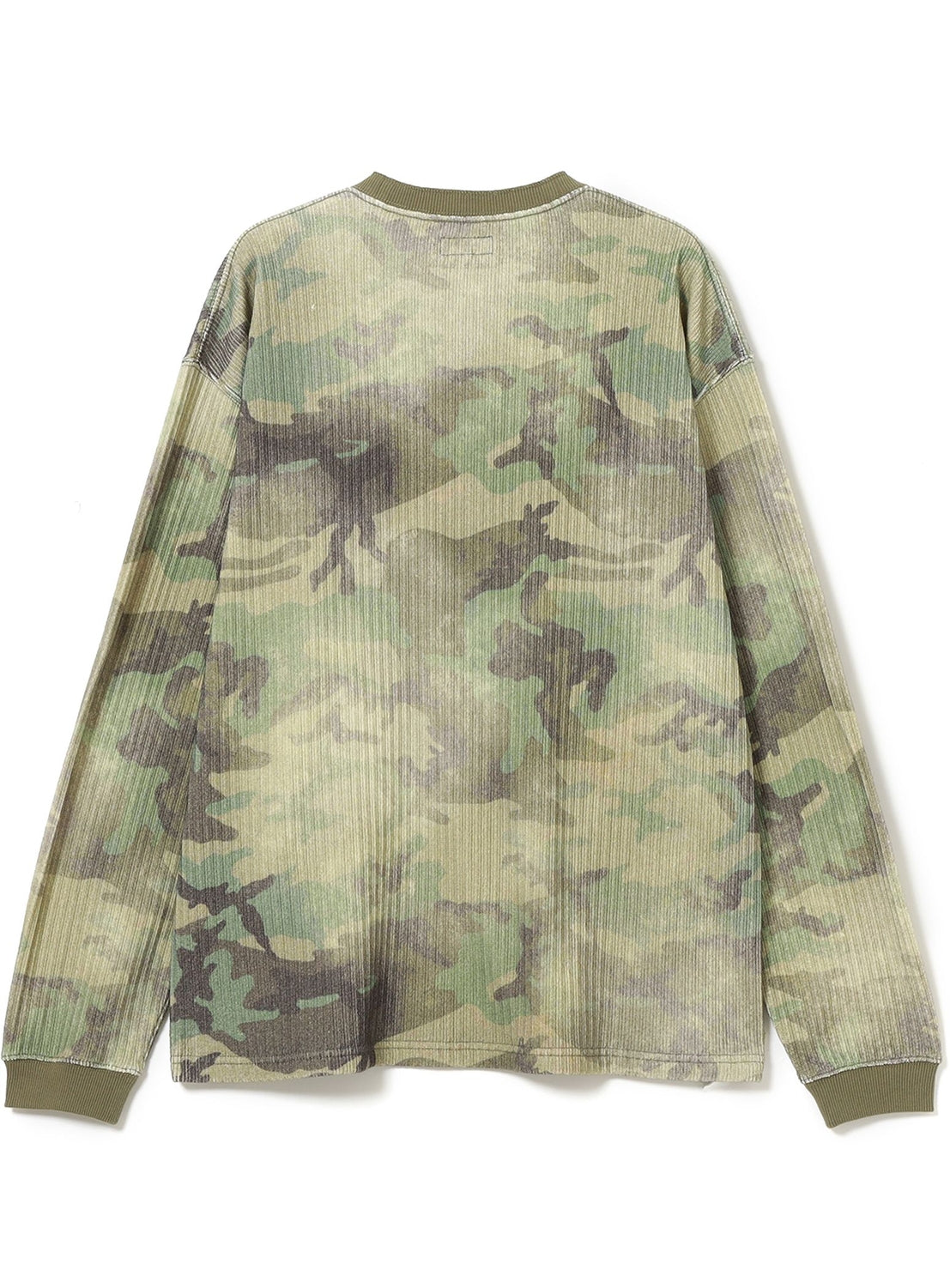 เสื้อยืดคอเฮนลีย์