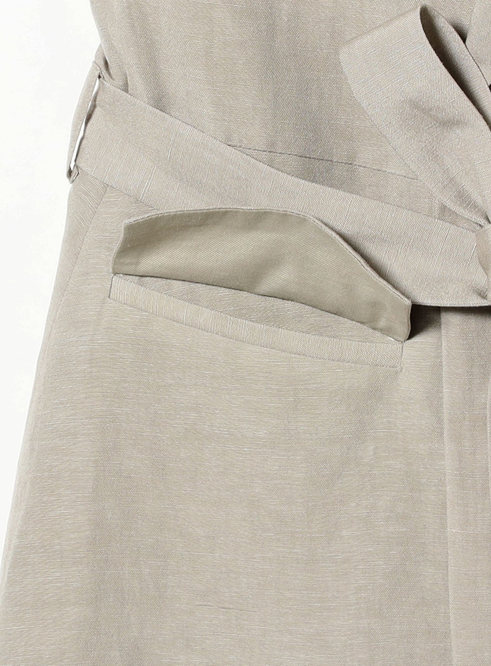 AK+1 / Linen Belted Gilet