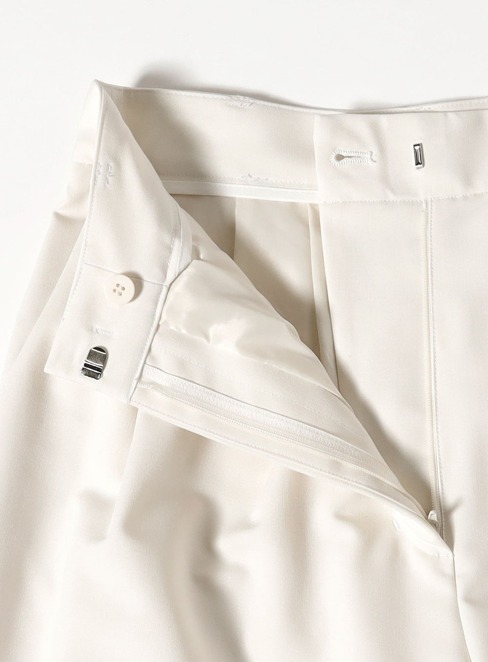 Poplin Two-Tuck Pants