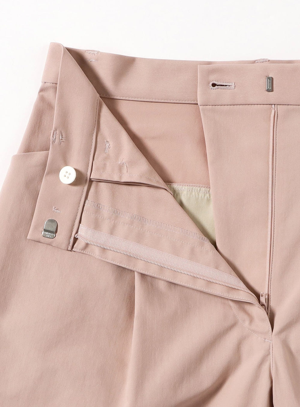 Comfort Pleated Pants