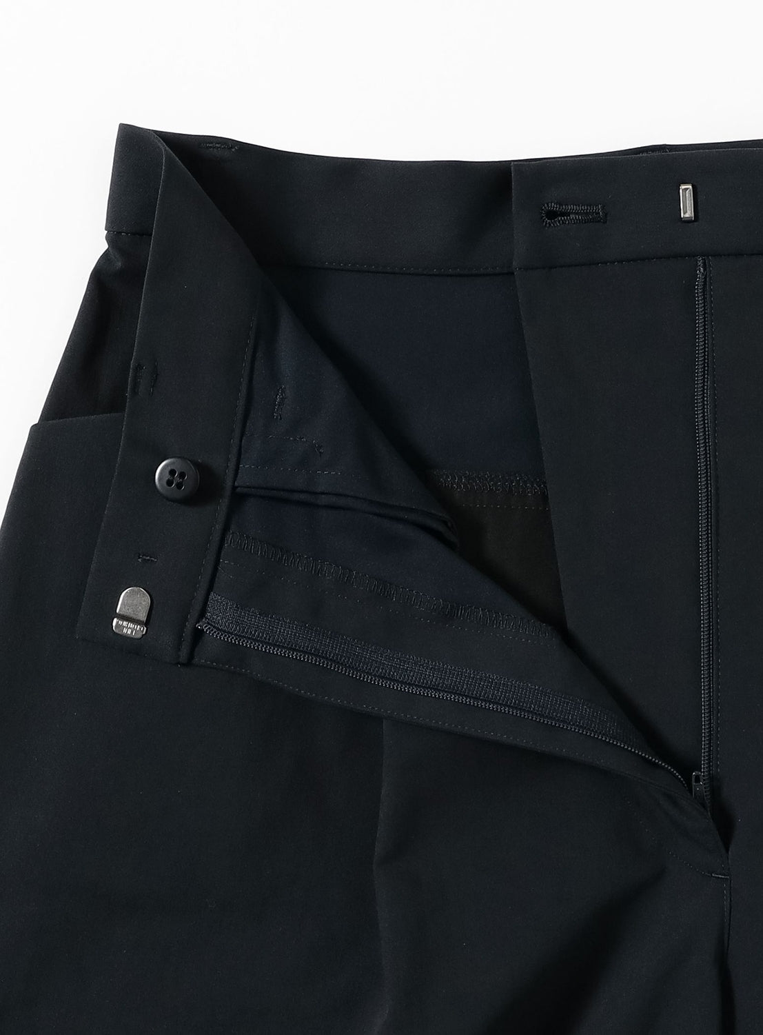 Comfort Pleated Pants