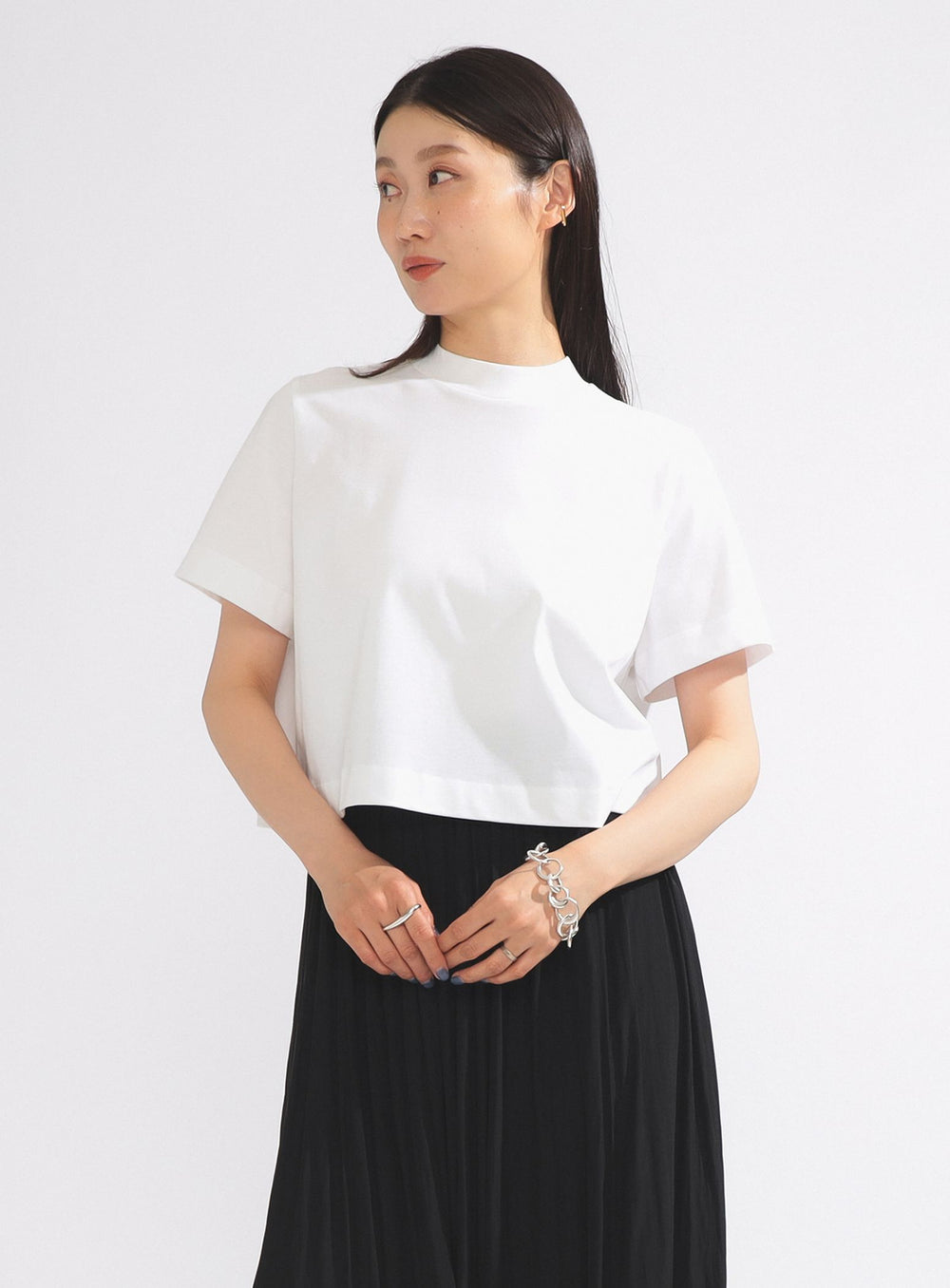 Mock Neck Cropped T-Shirt