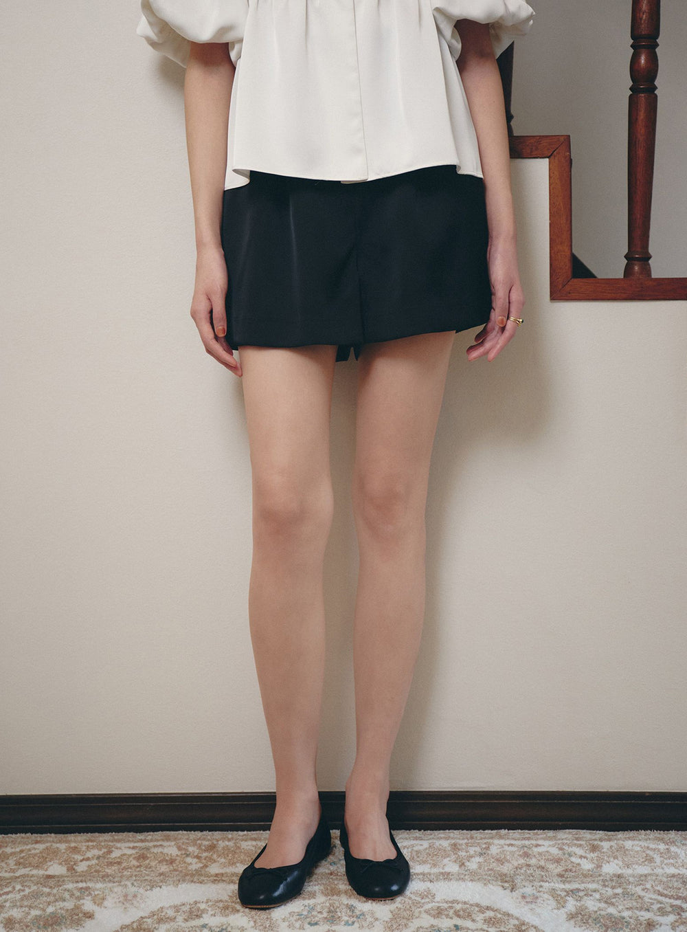 BEAMS SALON / Silky Mini Shorts