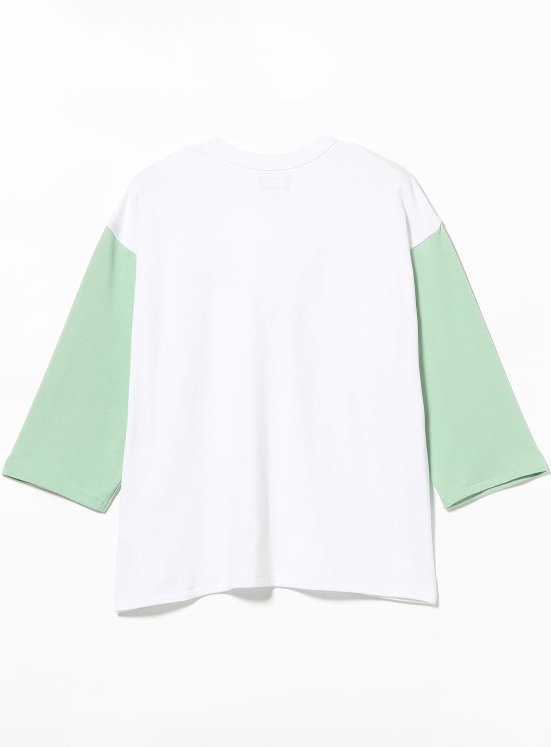 เสื้อยืดเบสบอลแขน 9 ส่วน