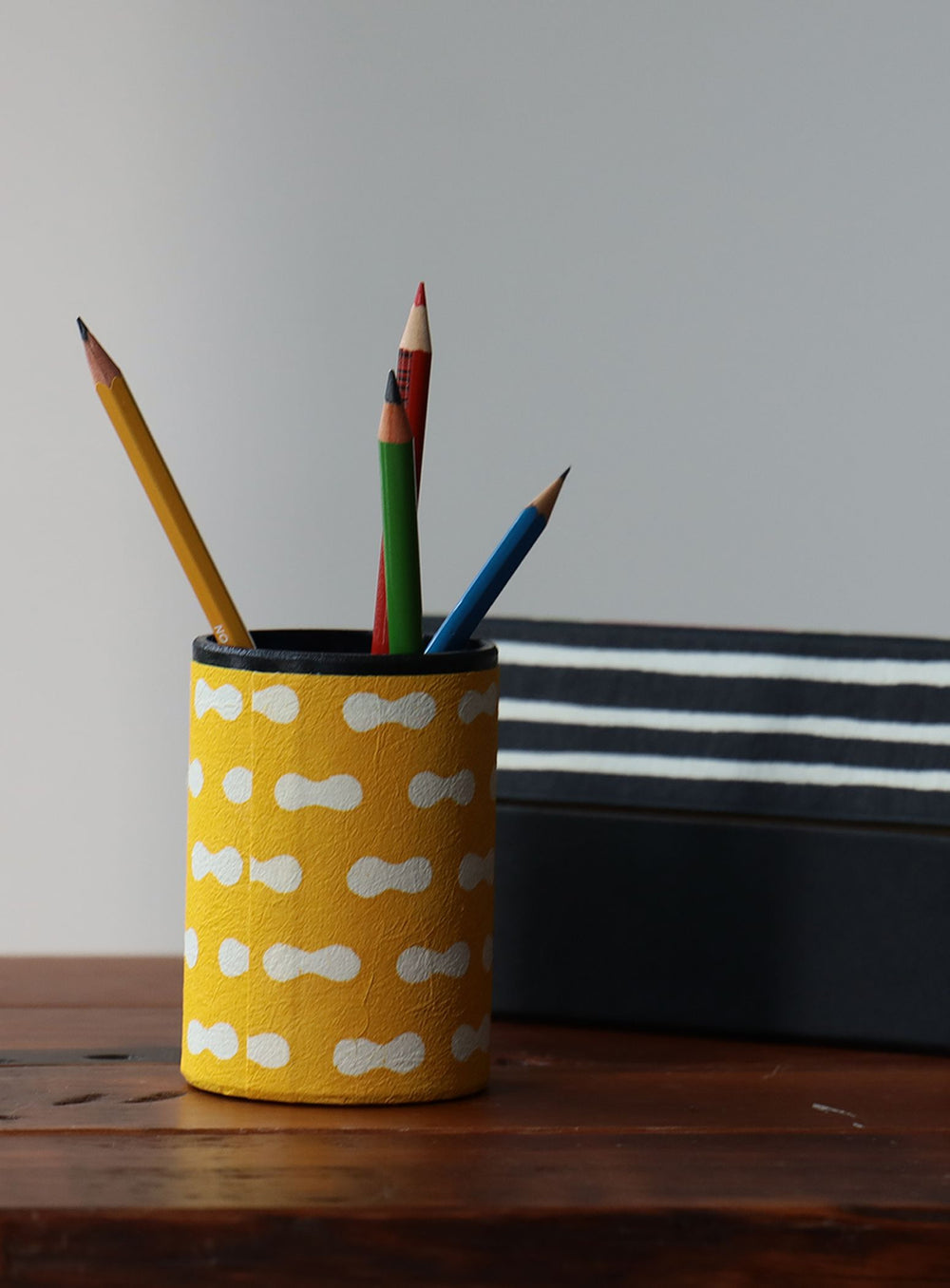 Keijusha / Paper Pen Stand (Small)