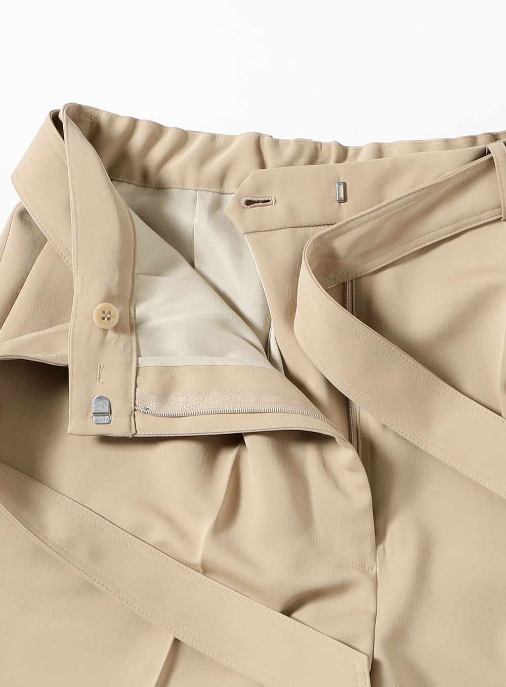 Stretch Satin Pleated Pants