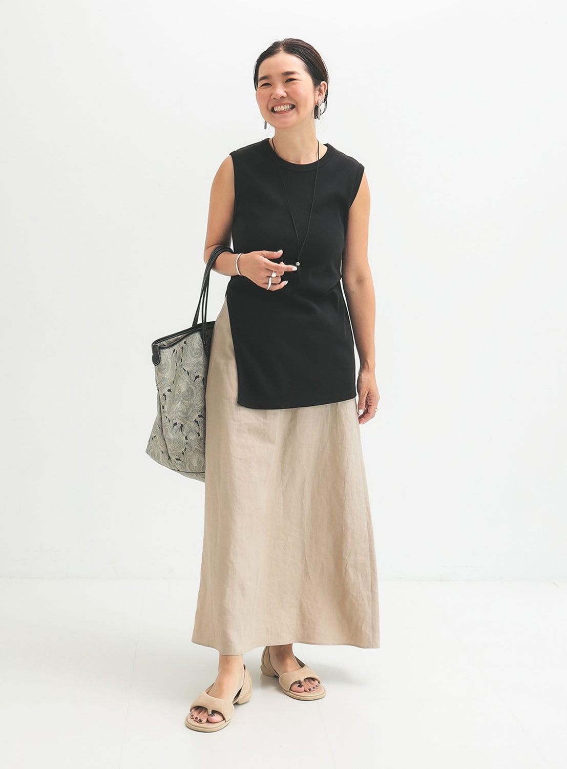 Simple Linen Skirt .M