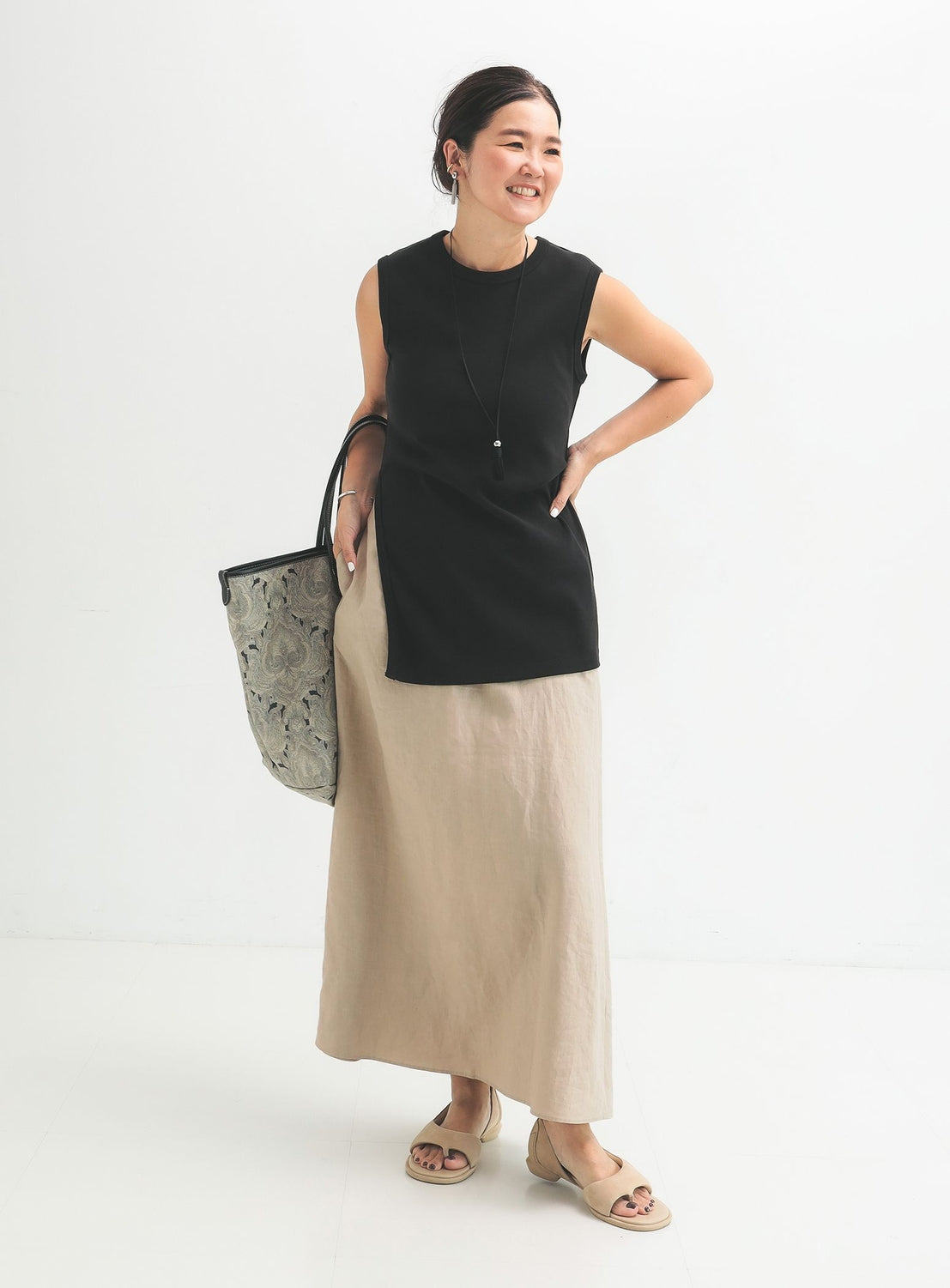 Simple Linen Skirt .M