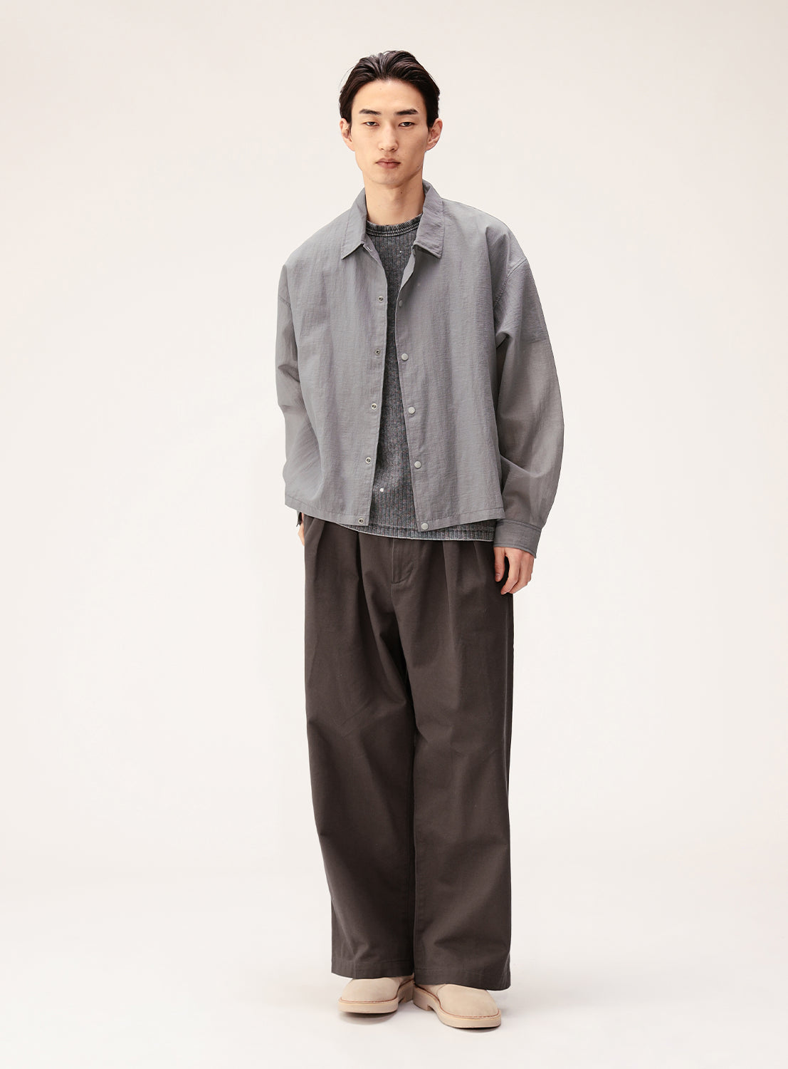 Lightweight Sheer Wide Short Coach Shirt