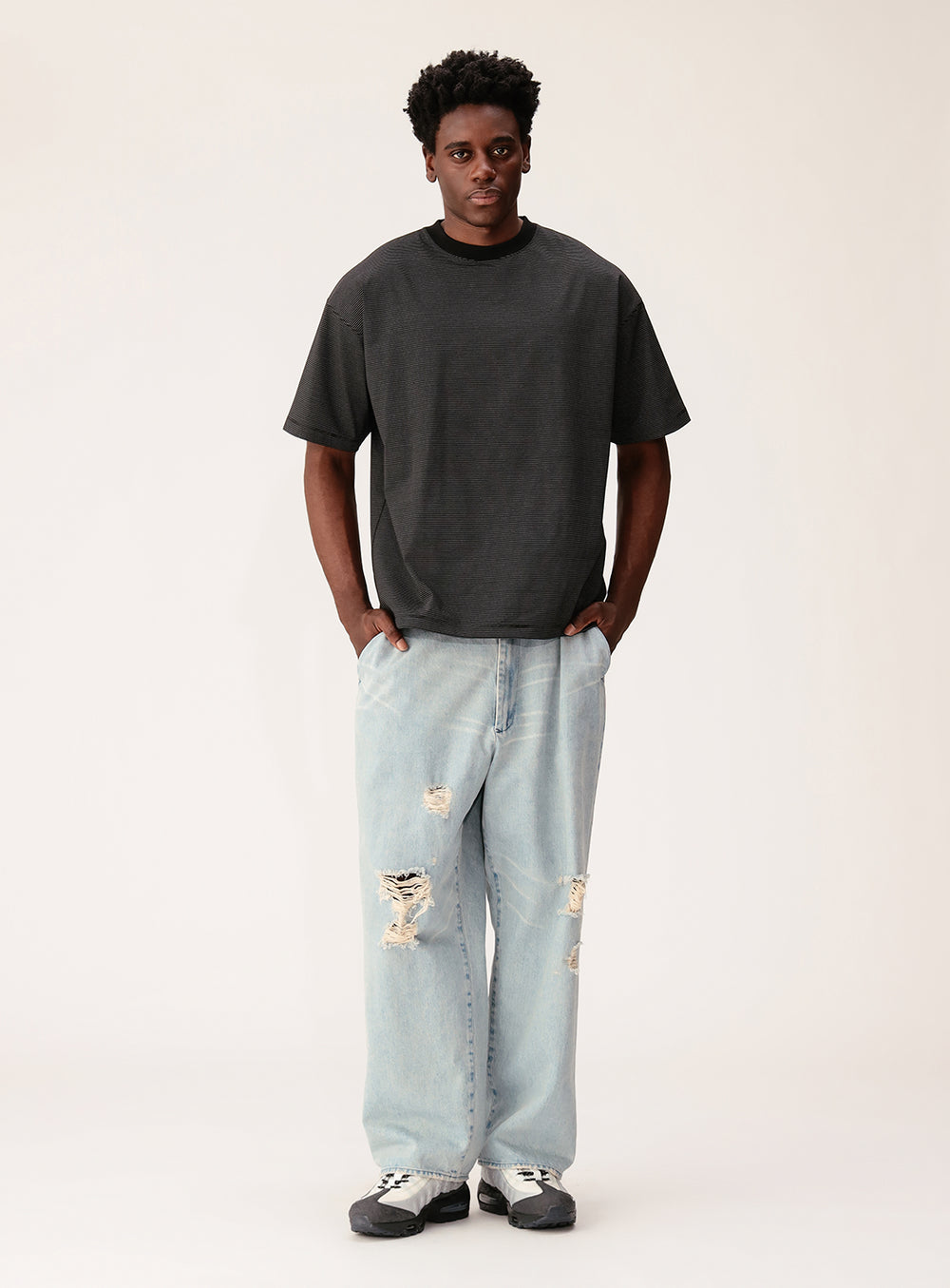 Micro Border T-Shirt