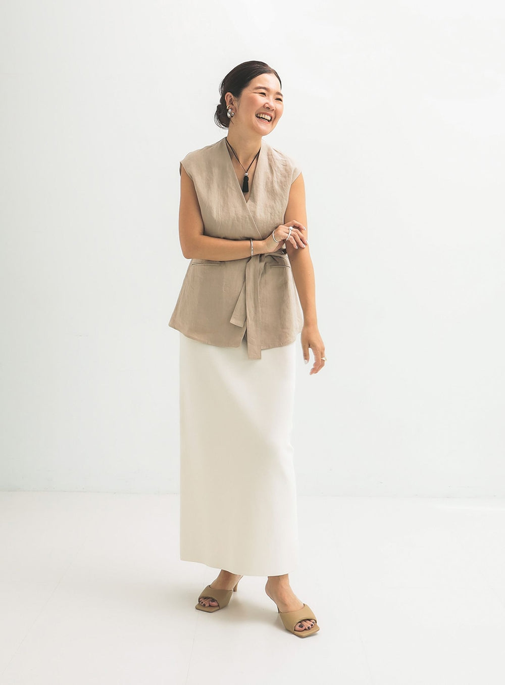 Linen Wrap Vest Blouse .M