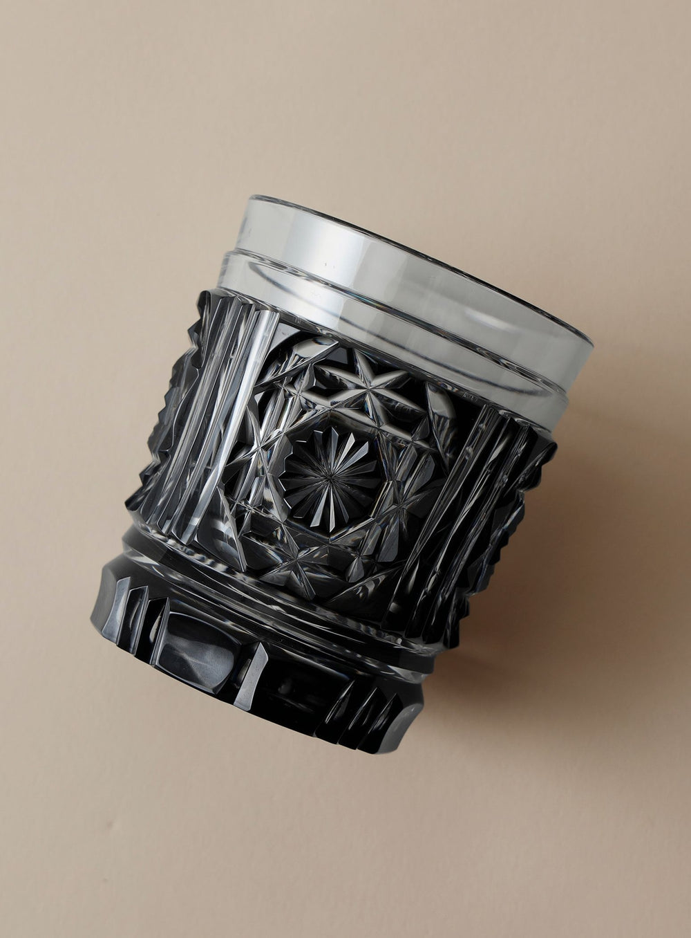 Bino Takumi Glass Studio Deshimaru / Satsuma Kiriko Tumbler (Black)