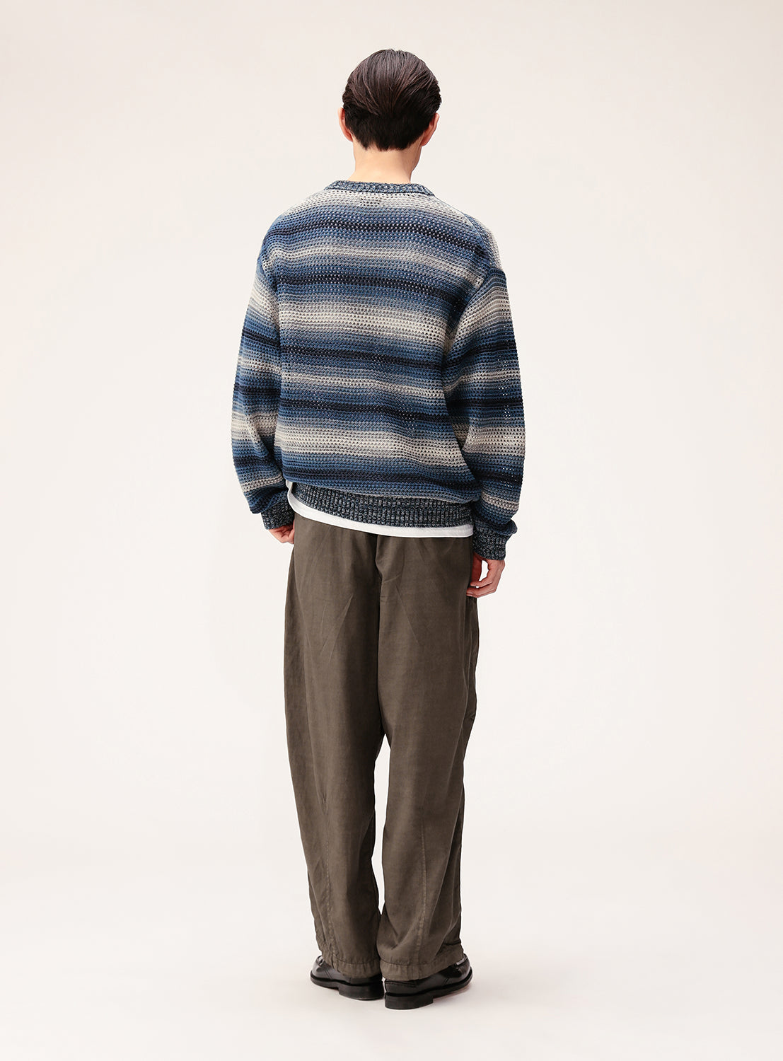 Mesh Border Crew Neck