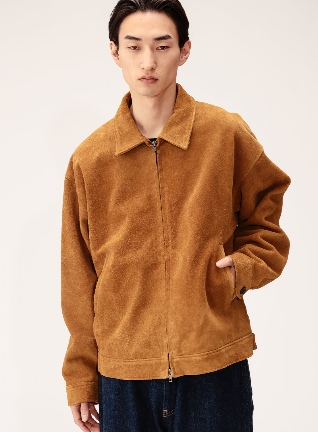 เสื้อแจ็คเก็ตหนังกลับมีซิป