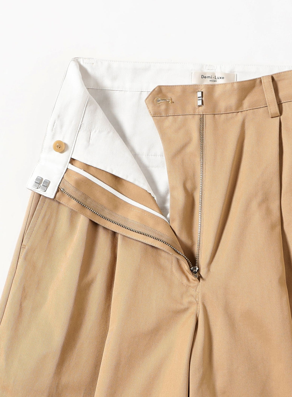 2-Tuck Chino Trousers