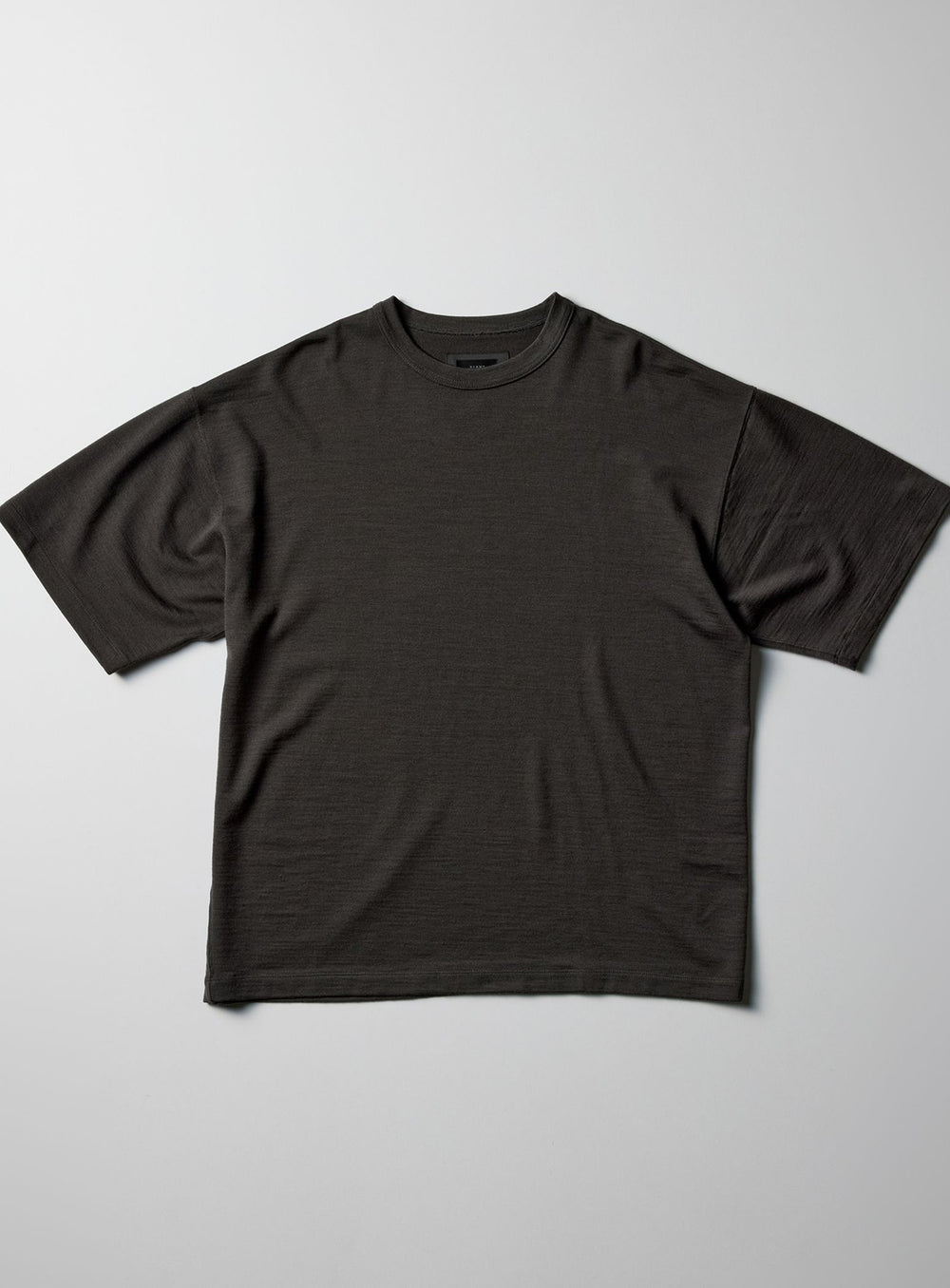 the A / เสื้อยืดผ้าขนสัตว์วูลน้ำหนักมาก
