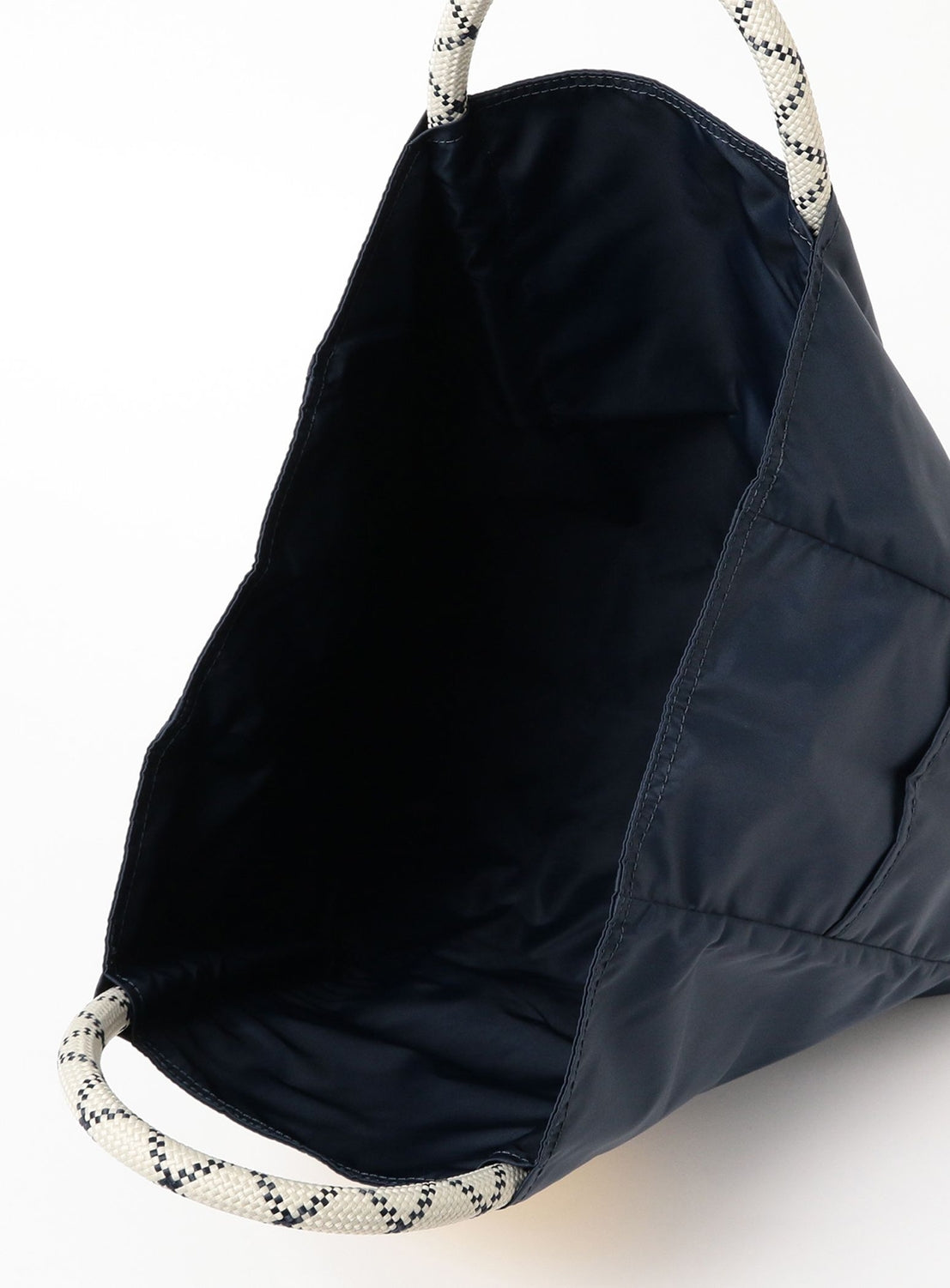 【เฉพาะช่องทางออนไลน์】NOMADIS / PANTRY SAC2 กระเป๋าโท้ท