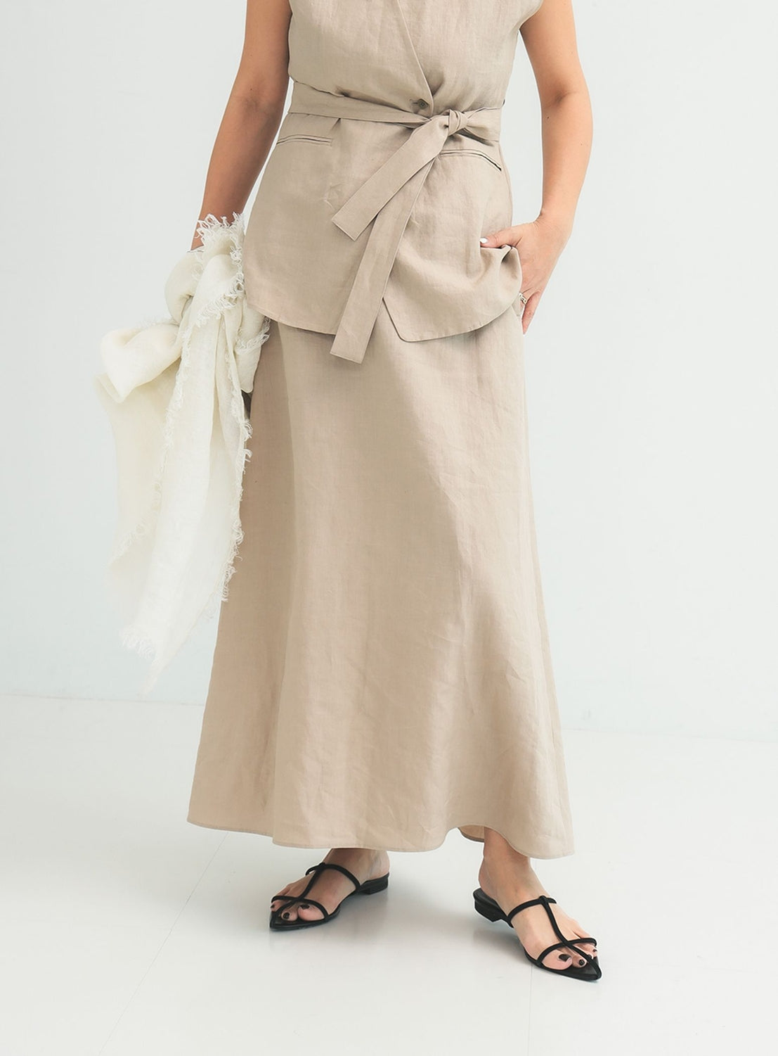 Simple Linen Skirt .M