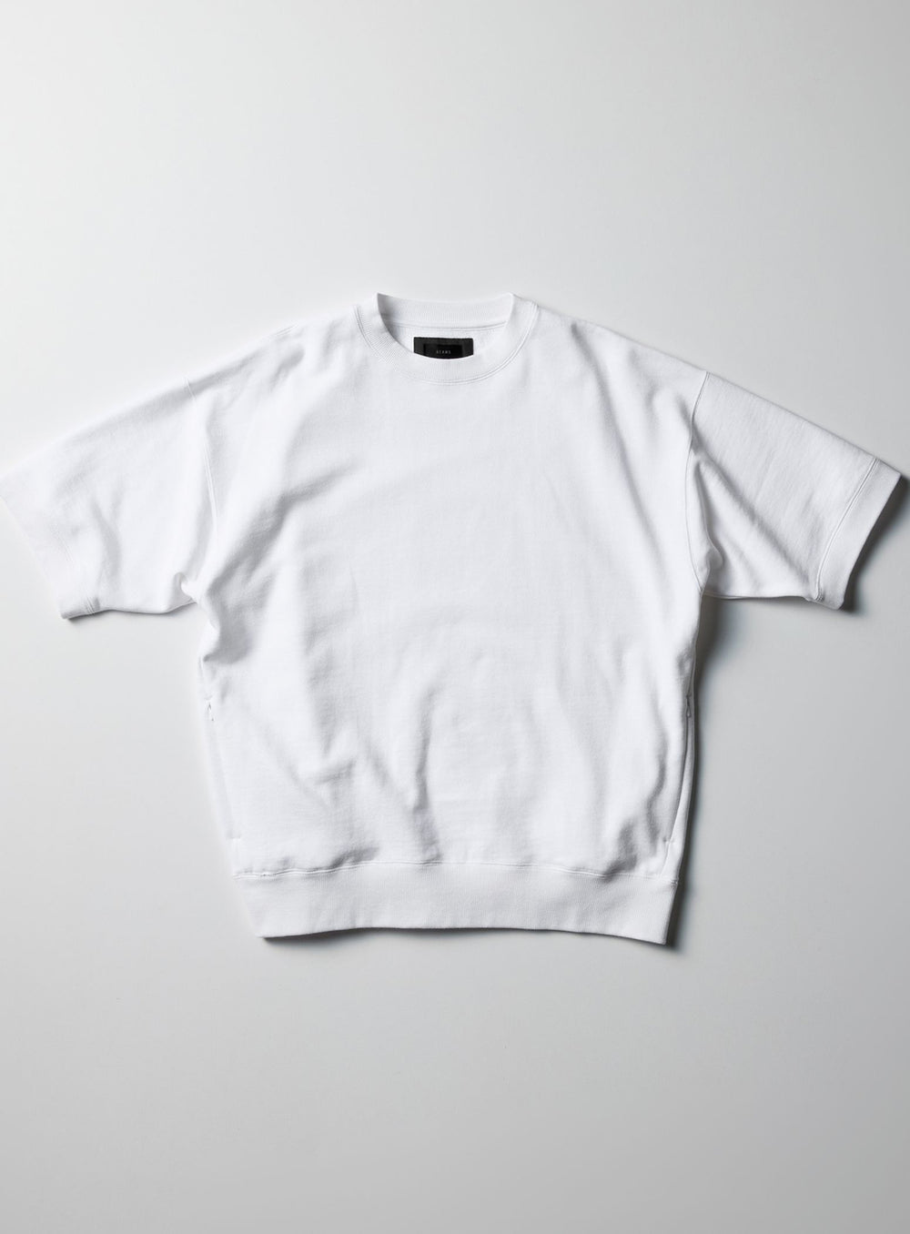 the A / Suvin Cotton Half-sleeve Sweatshirt