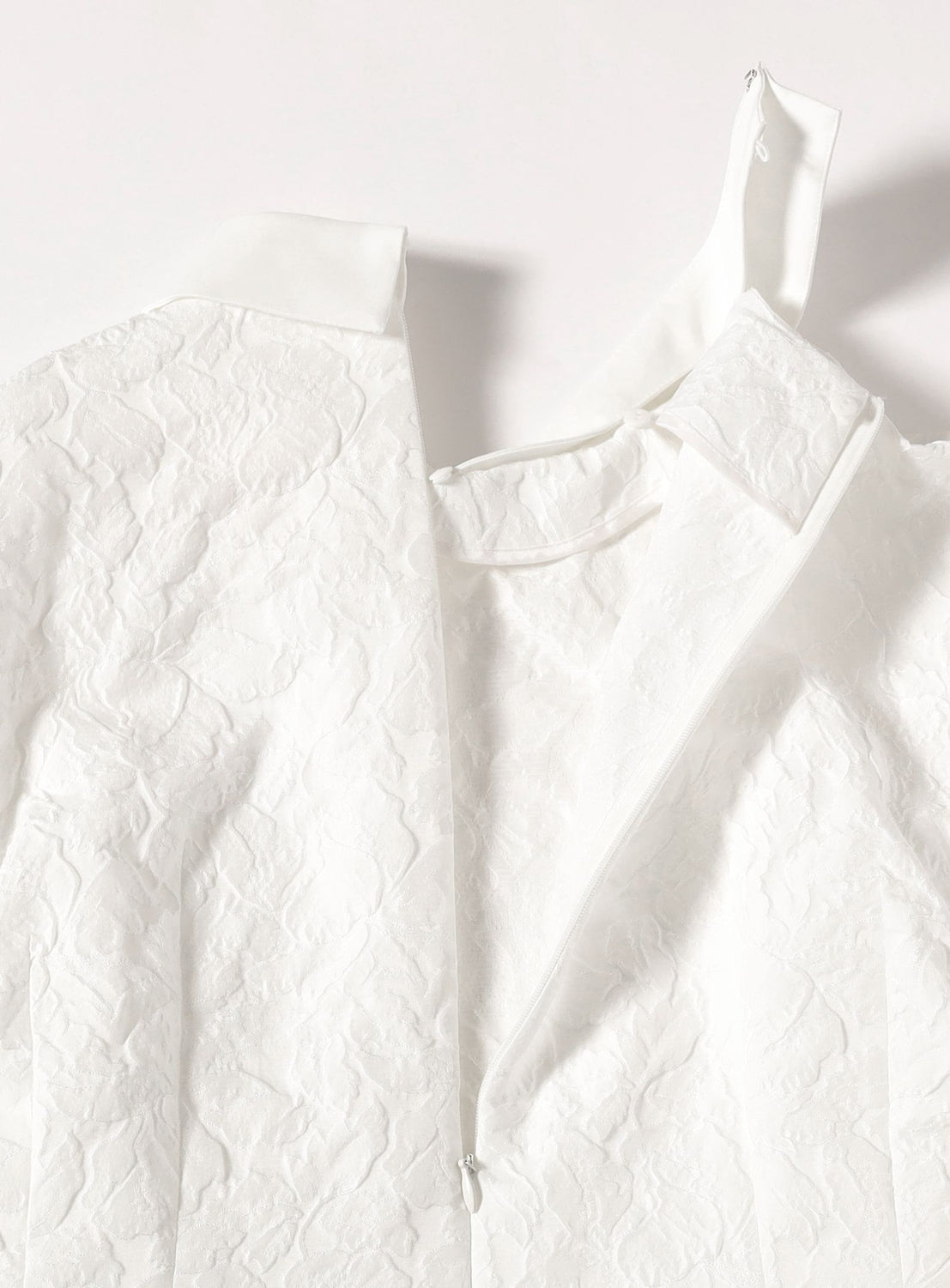 Jacquard Detachable Collar Blouse