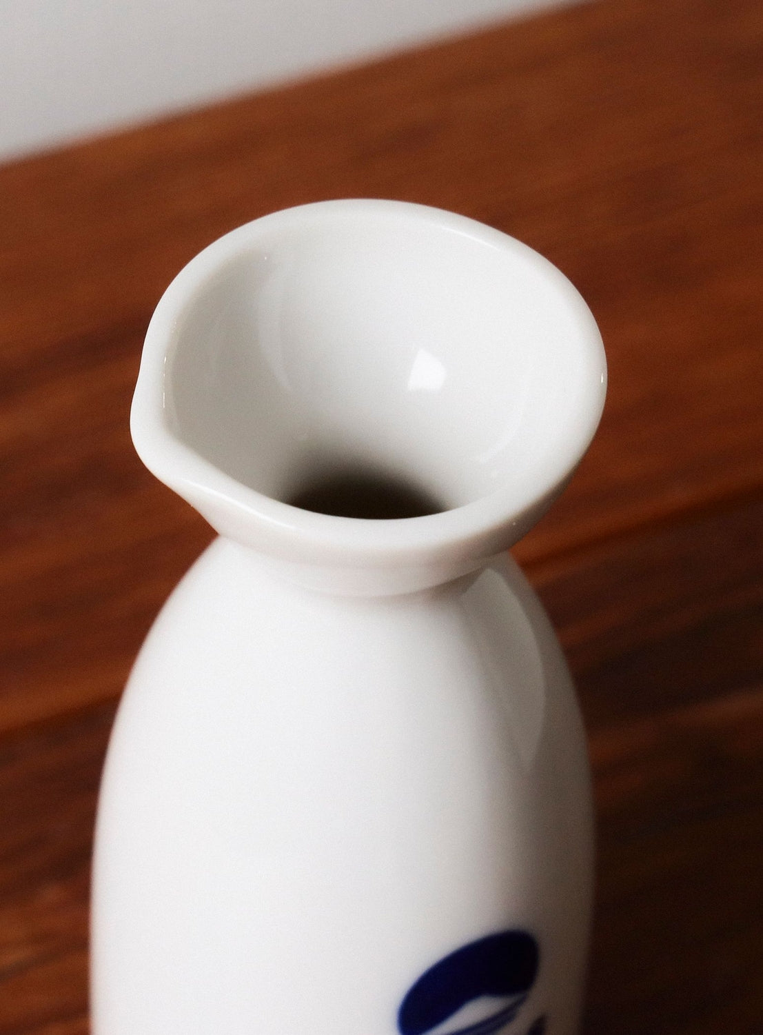 BEAMS JAPAN Logo Tokkuri Sake Carafe (1 Go)